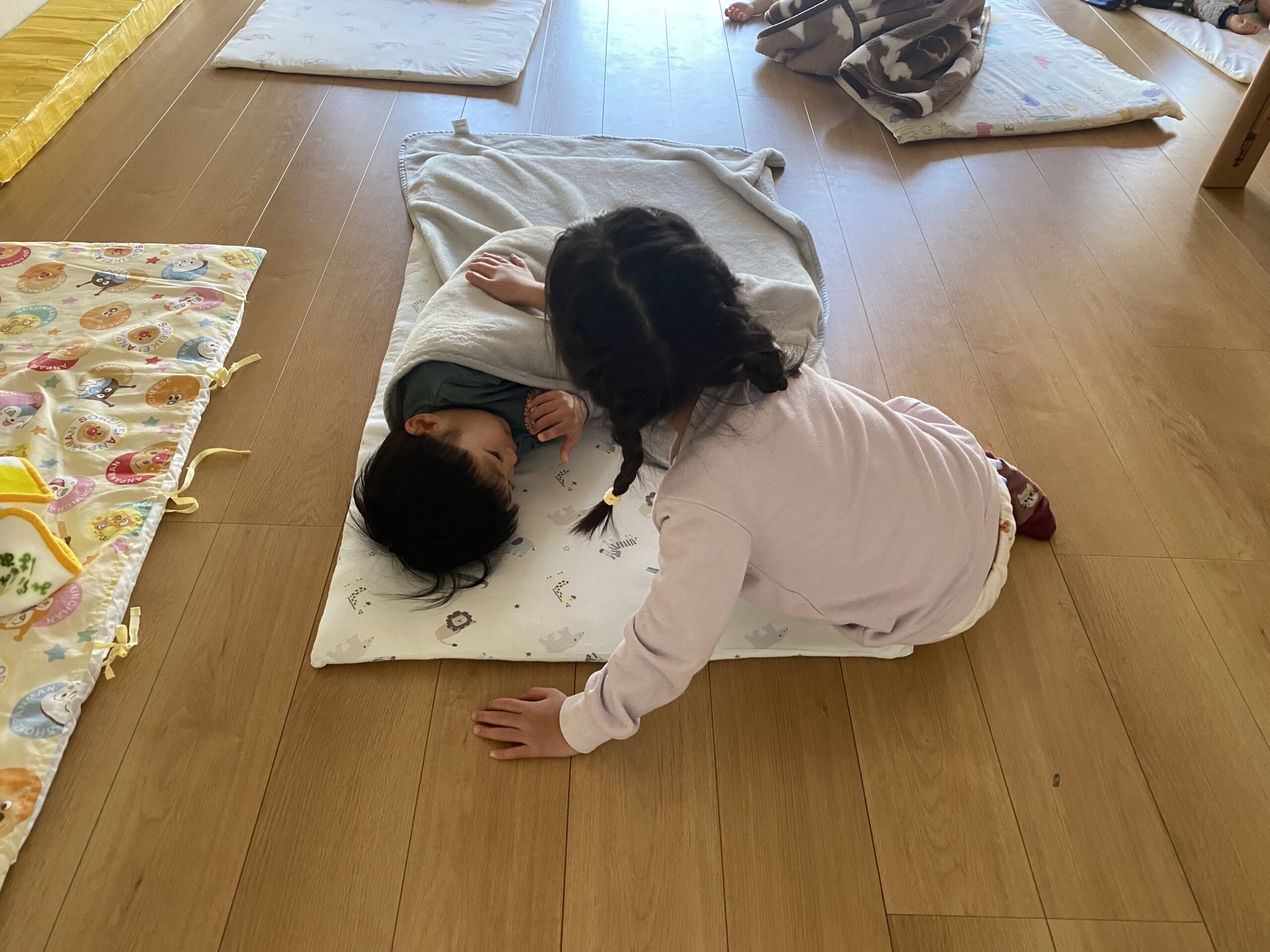 かっこいいお兄さん、お姉さん！